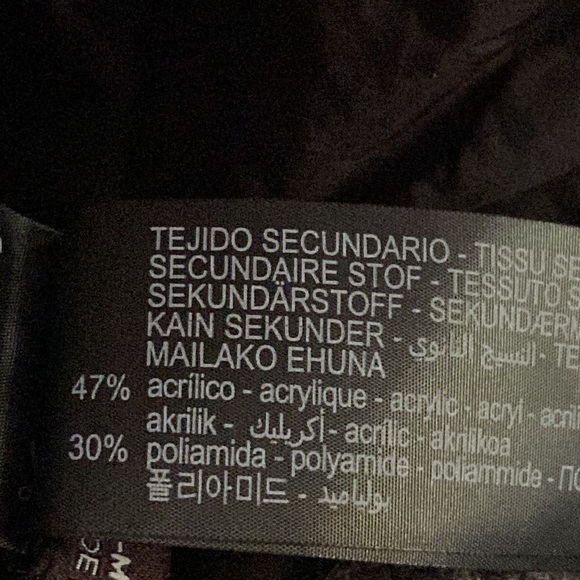 NWT. Zara Black/Grey Quilted Beanie. Size S-M. Ref. - Picture 10 of 12